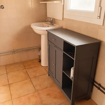 شقة A - 64 M² - Avec Jardin *